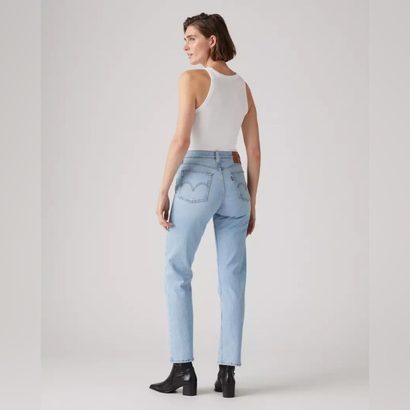 Levi's Wedgie Straight Fit Women's Jeans  size 26 ankle - Picture 1 of 8